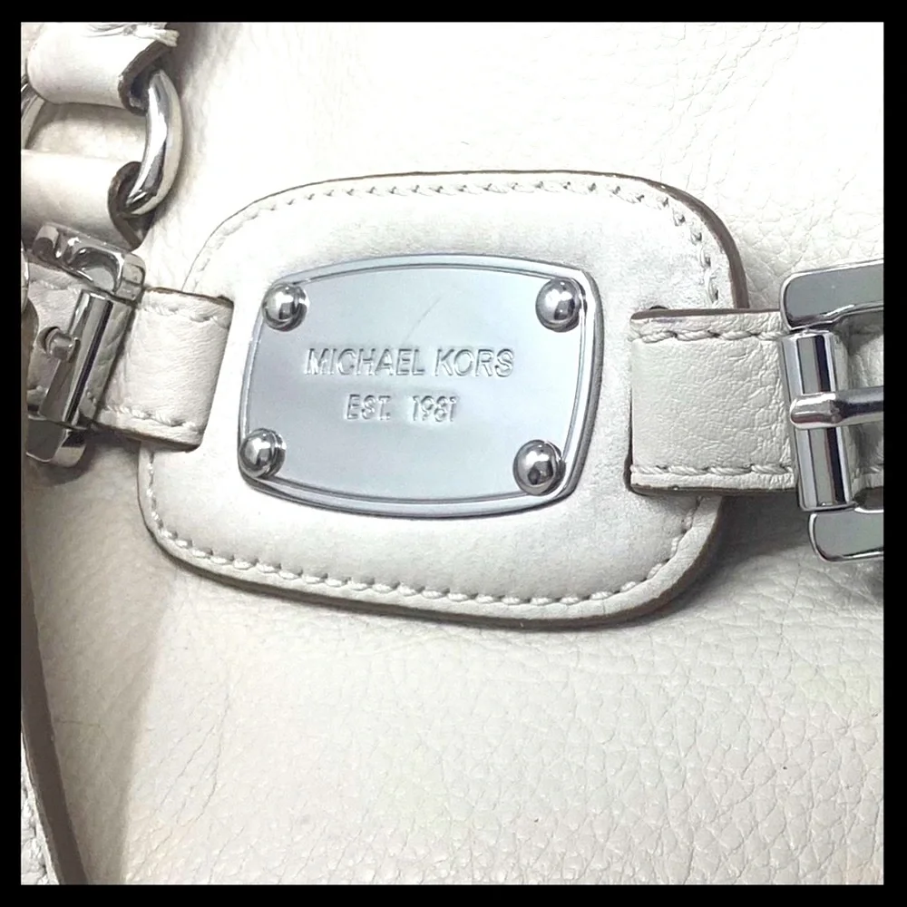 MICHAEL KORS Hamilton Large EW Tote Soft Pebbled Leather Color: Vanilla - Picture 5 of 16